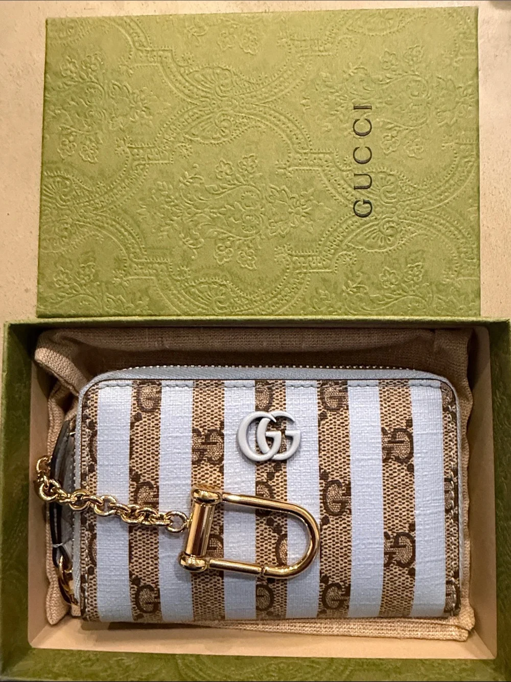GUCCI | ✨NEW✨ GG Supreme Monogram Vitello Eclipse Enamel Striped Key Card Case